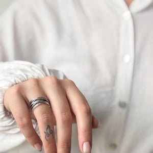 Anillo mil hilos con cúbics