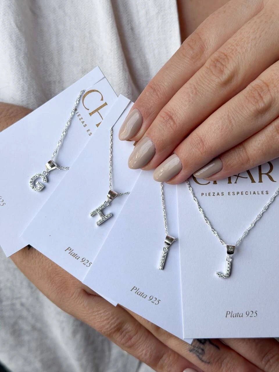 Collar Letra Cubic - Image 4